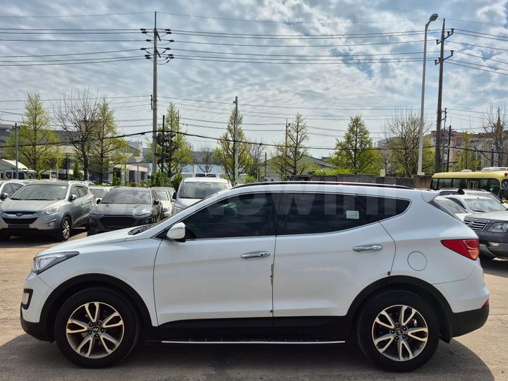 Hyundai SantaFe 2013 — 2