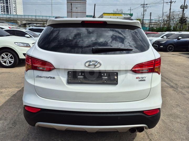 Hyundai SantaFe 2013 — 4