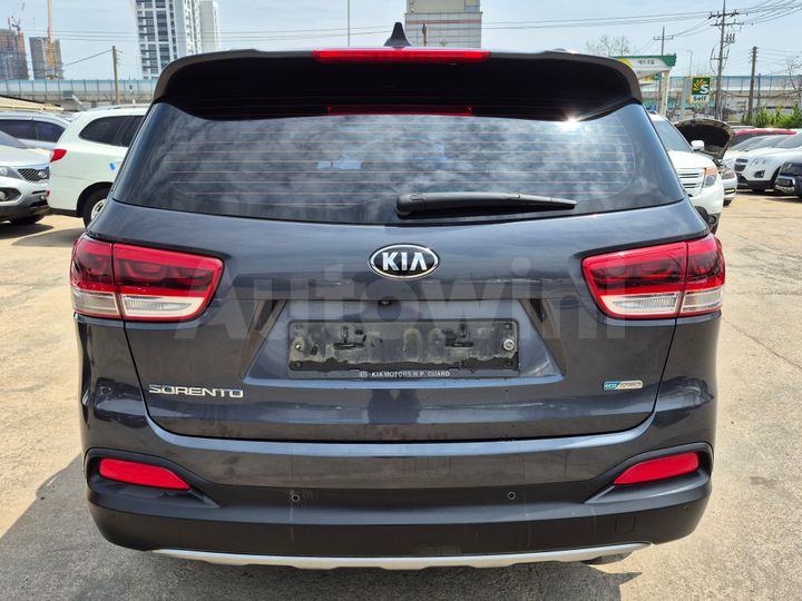 Kia Sorento 2016 — 4