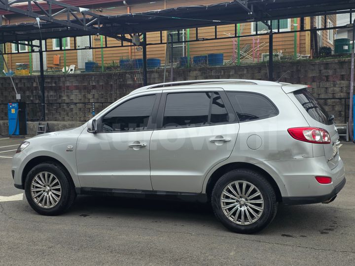 Hyundai SantaFe 2010 — 4