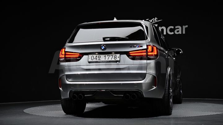 BMW X5M 2017 — 4