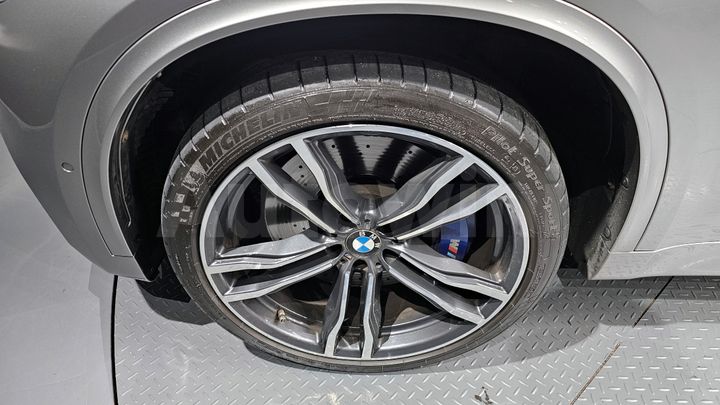 BMW X5M