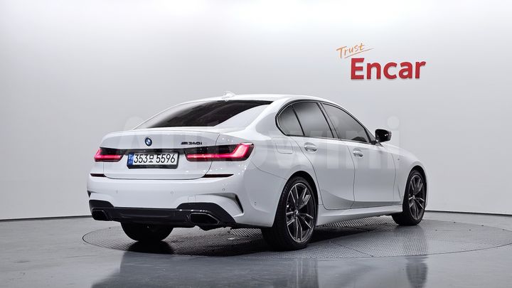 BMW 3 Series 2021 — 2