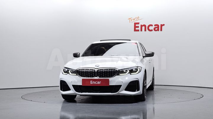 BMW 3 Series 2021 — 3