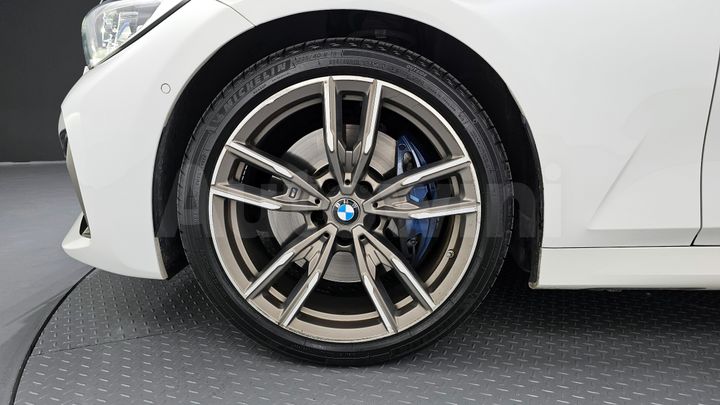BMW 3 Series 2021 — 5