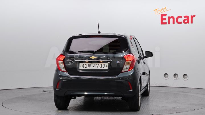 Chevrolet Spark 2017 — 4
