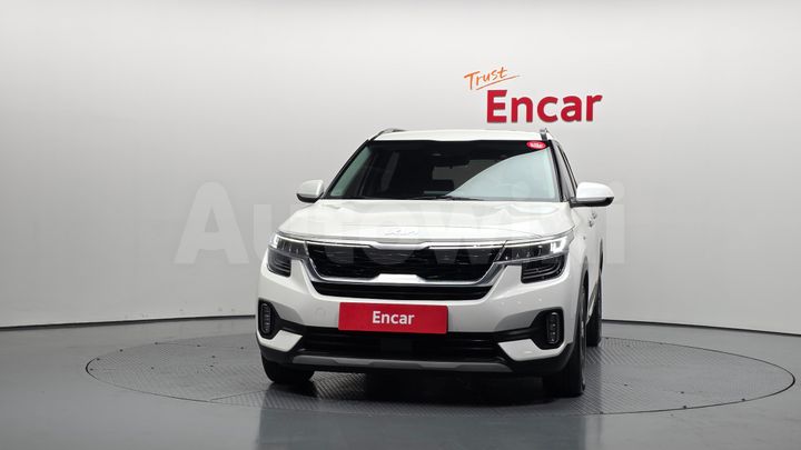 Kia Seltos 2023 — 3