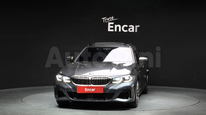 BMW 3 Series 2021 — 3