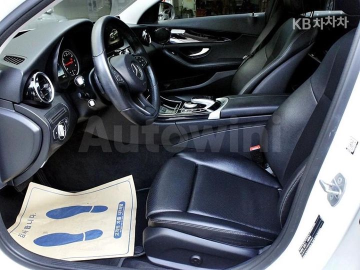 Mercedes Benz C Class 2016 — 5