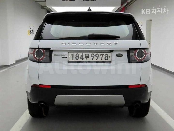 Land Rover Discovery Sport 2018 — 3