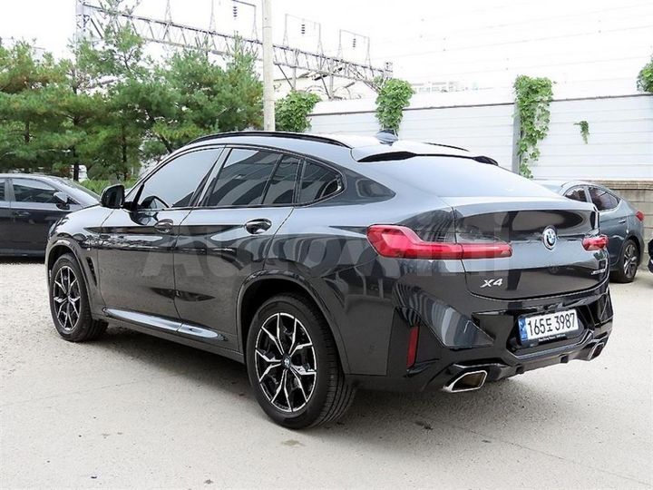 BMW X4 2023 — 3