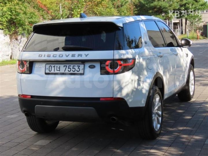Land Rover Discovery Sport 2017 — 3