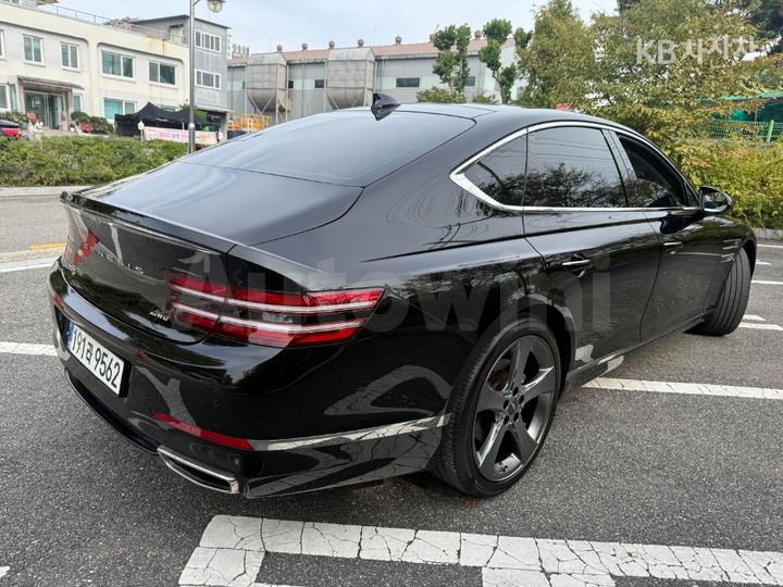 Genesis G80 2021 — 3
