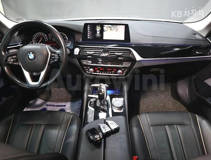 BMW 5 Series 2018 — 5
