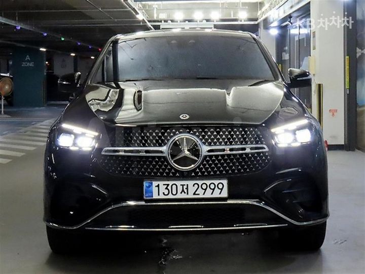 Mercedes Benz GLE Class 2023 — 2