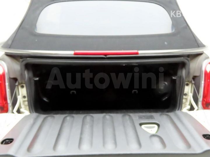 Mini New Convertible 2021 — 5
