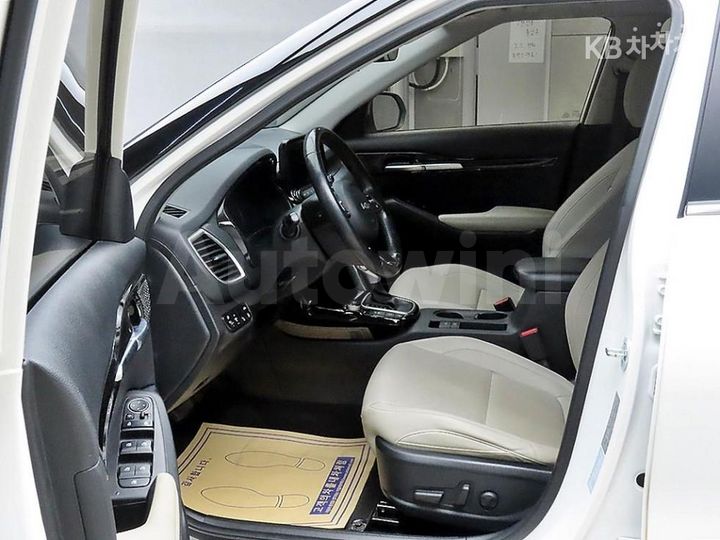 Kia Seltos 2023 — 5