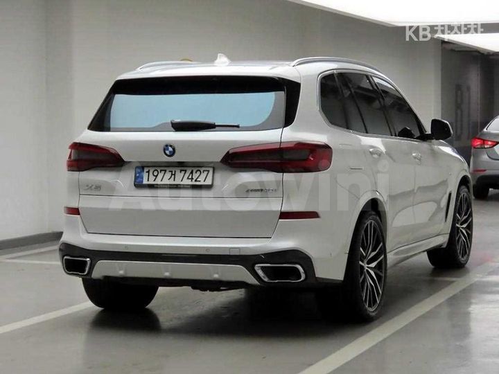 BMW X5 2021 — 4