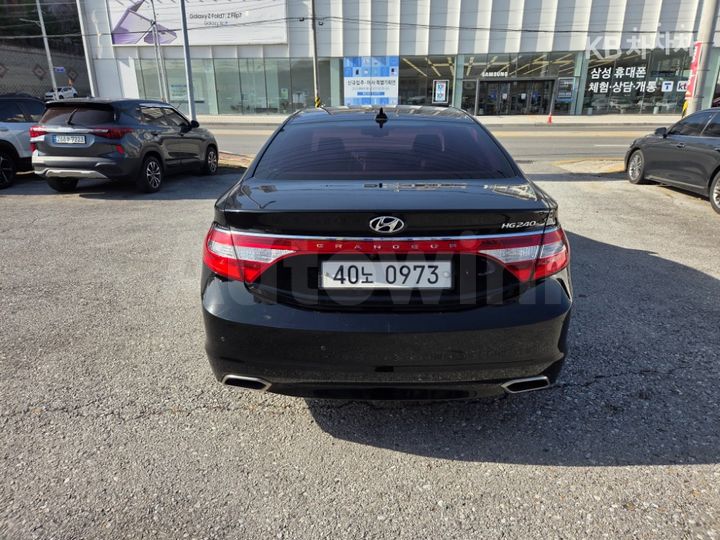 Hyundai Grandeur 2016 — 3