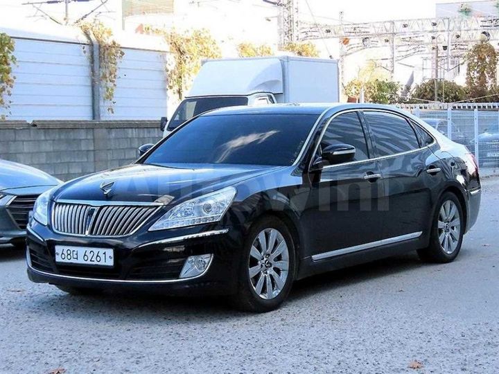 Hyundai Equus 2012 — 2