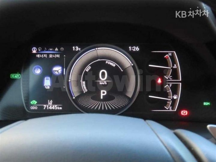 Lexus ES 2022 — 5