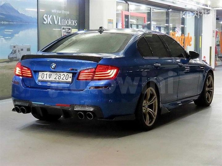 BMW M 2016 — 5