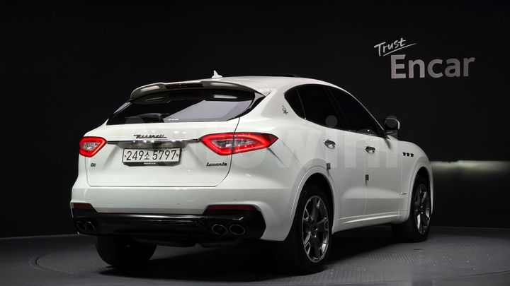 Maserati Levante 2020 — 2