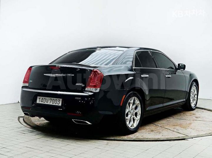 Chrysler 300C 2016 — 4