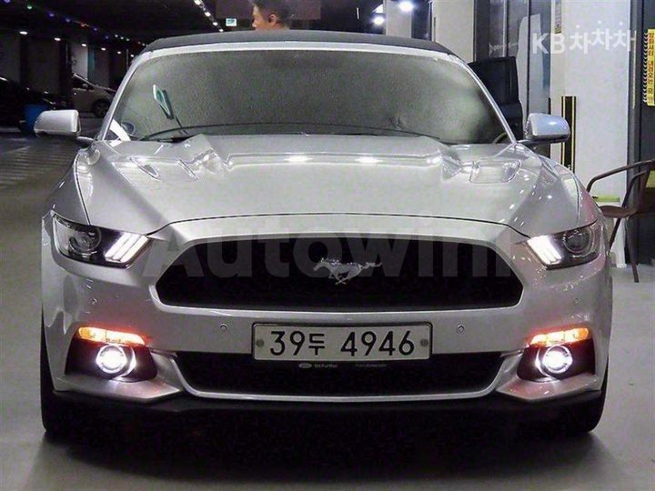 Ford Mustang 2017 — 2