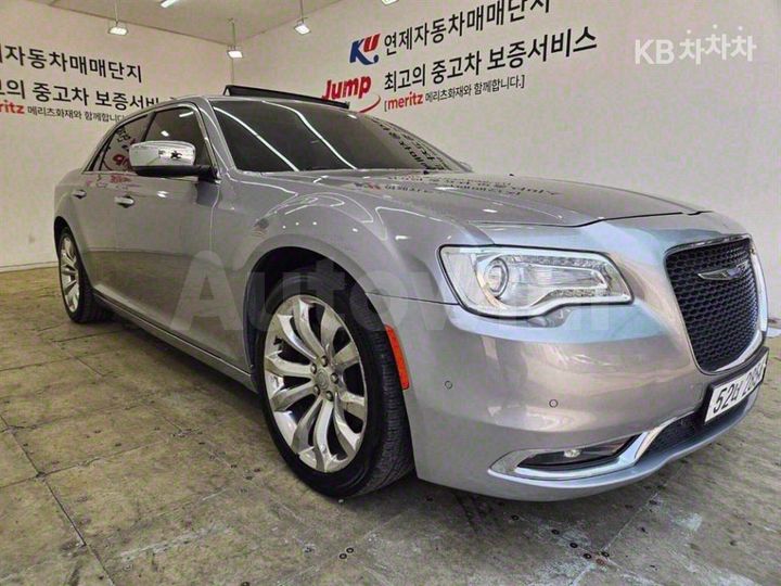 Chrysler 300C 2016 — 3