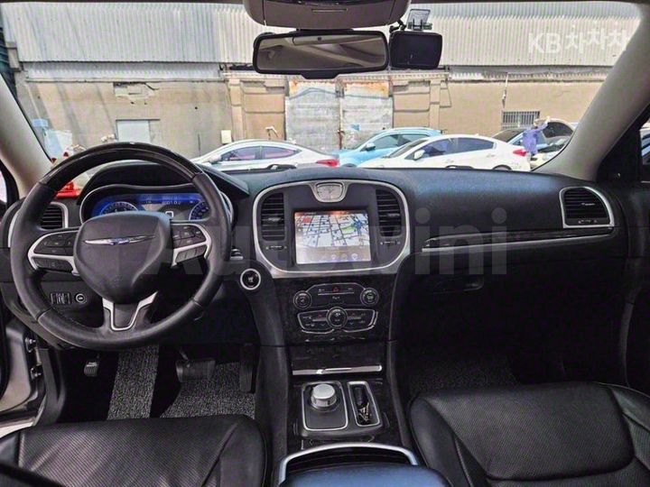 Chrysler 300C 2016 — 5