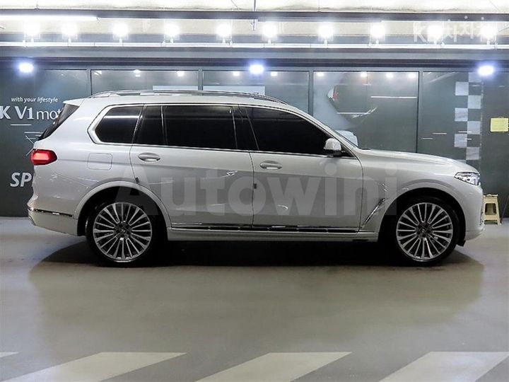 BMW X7 2022 — 3