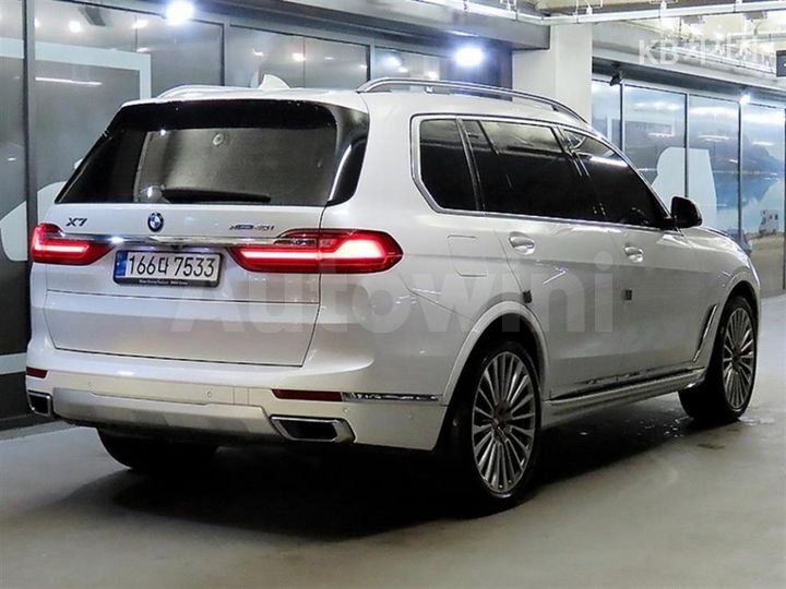 BMW X7 2022 — 4