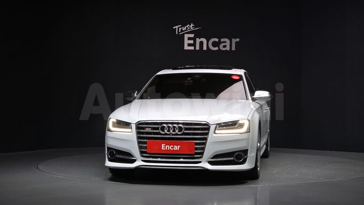 Audi S8 2015 — 3