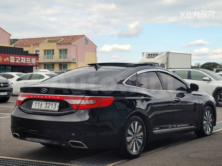 Hyundai Grandeur 2016 — 4