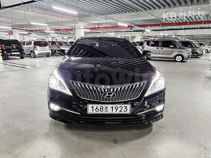 Hyundai Grandeur 2017 — 2
