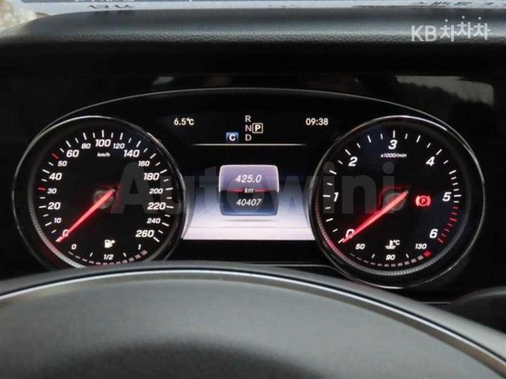 Mercedes-Benz E Class 2017 — 5