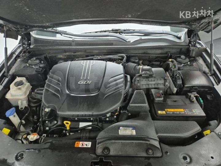 Hyundai Aslan 2015 — 5