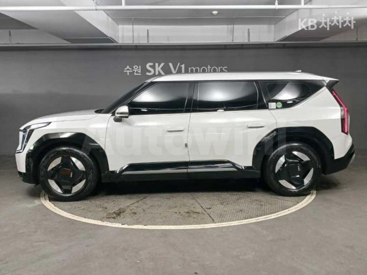 Kia EV9 2024 — 3