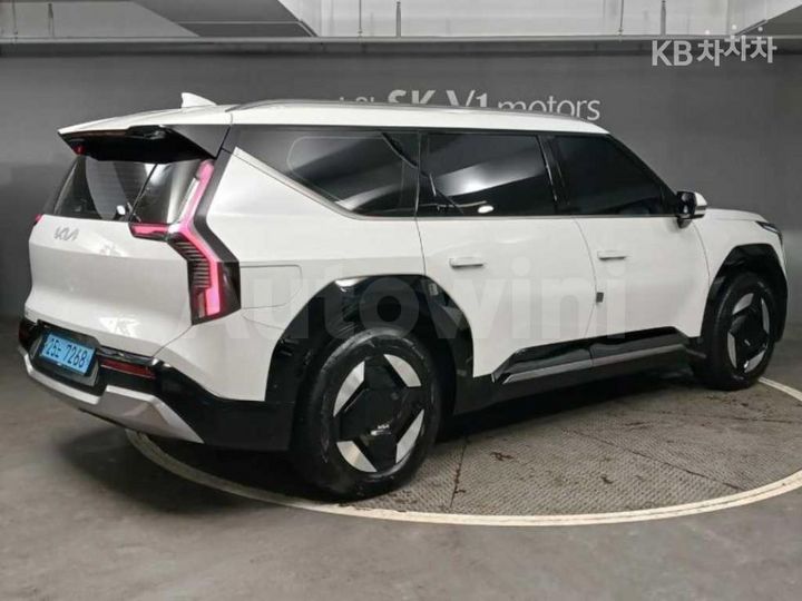 Kia EV9 2024 — 4