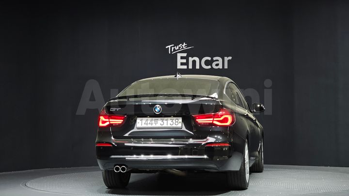 BMW 3 Series 2020 — 4