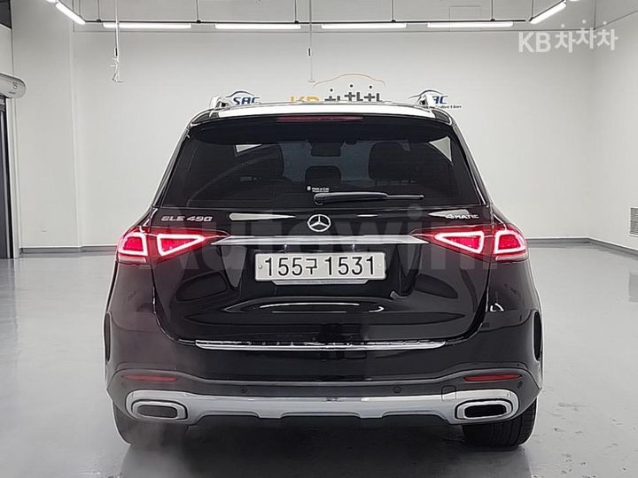 Mercedes Benz GLE Class 2019 — 3