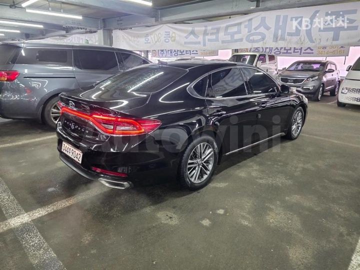 Hyundai Grandeur 2017 — 4