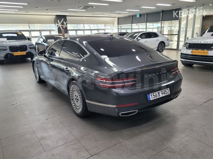 Genesis G80 2022 — 4
