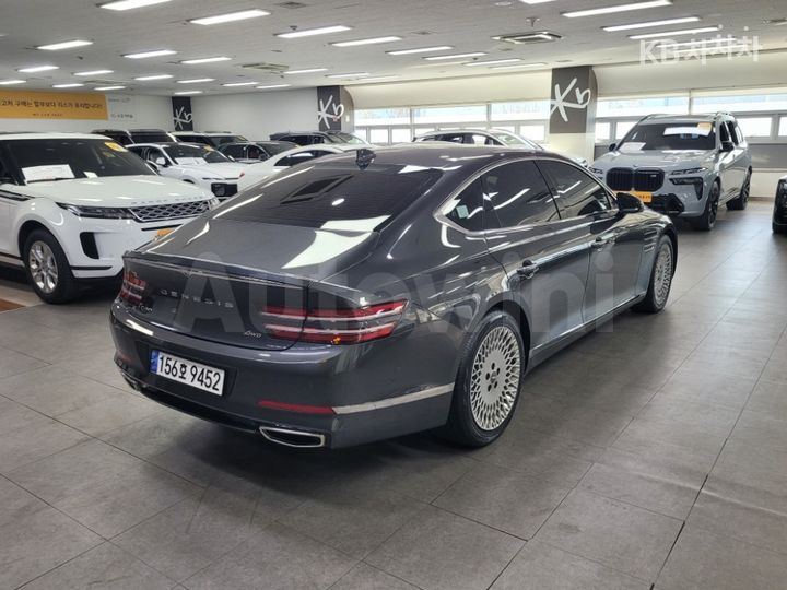 Genesis G80 2022 — 5