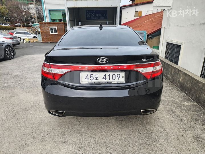 Hyundai Grandeur 2011 — 5