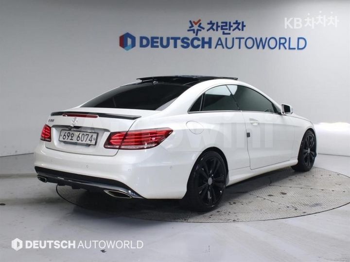 Mercedes-Benz E Class 2014 — 2