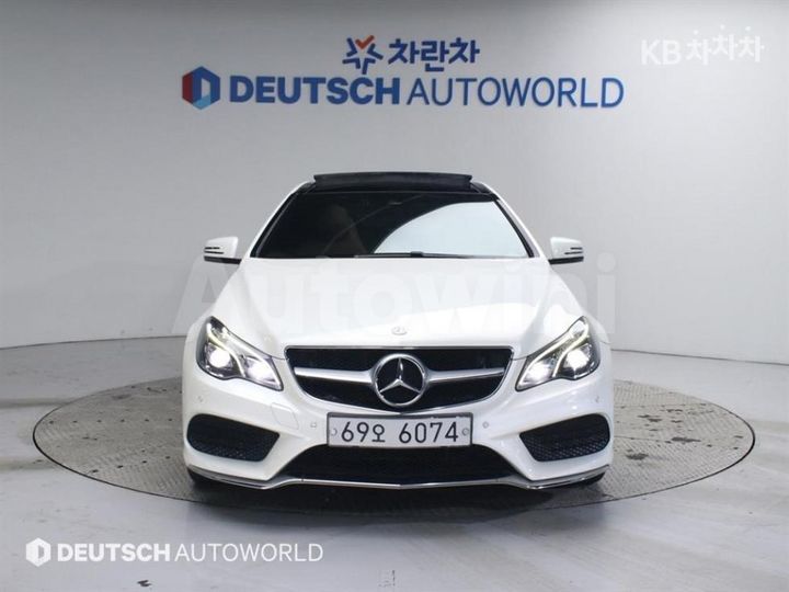 Mercedes-Benz E Class 2014 — 3