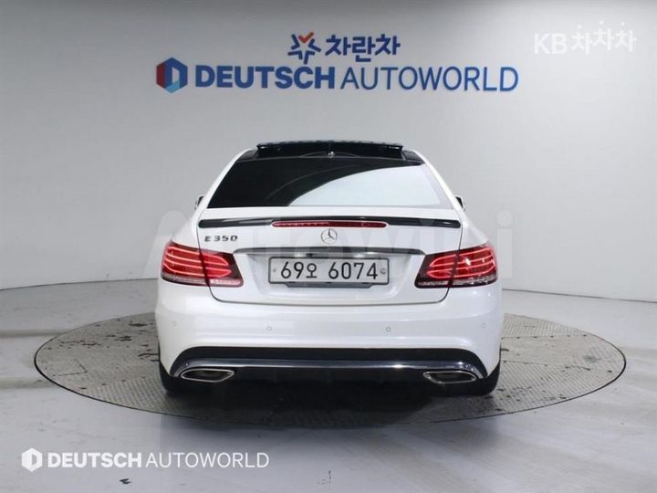 Mercedes-Benz E Class 2014 — 4