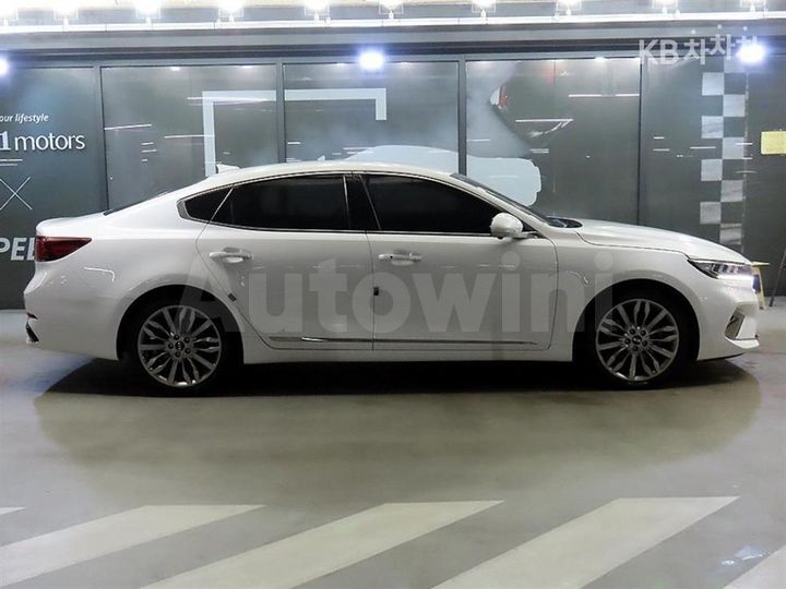 Kia K7 2020 — 3